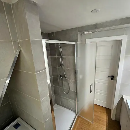 Apartment Maxmilian**** S Parkovanim Zdarma